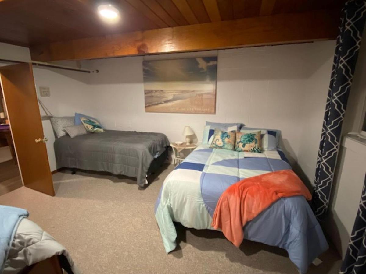 Spacious Lower Level Living All For You! 科瓦利斯 外观 照片